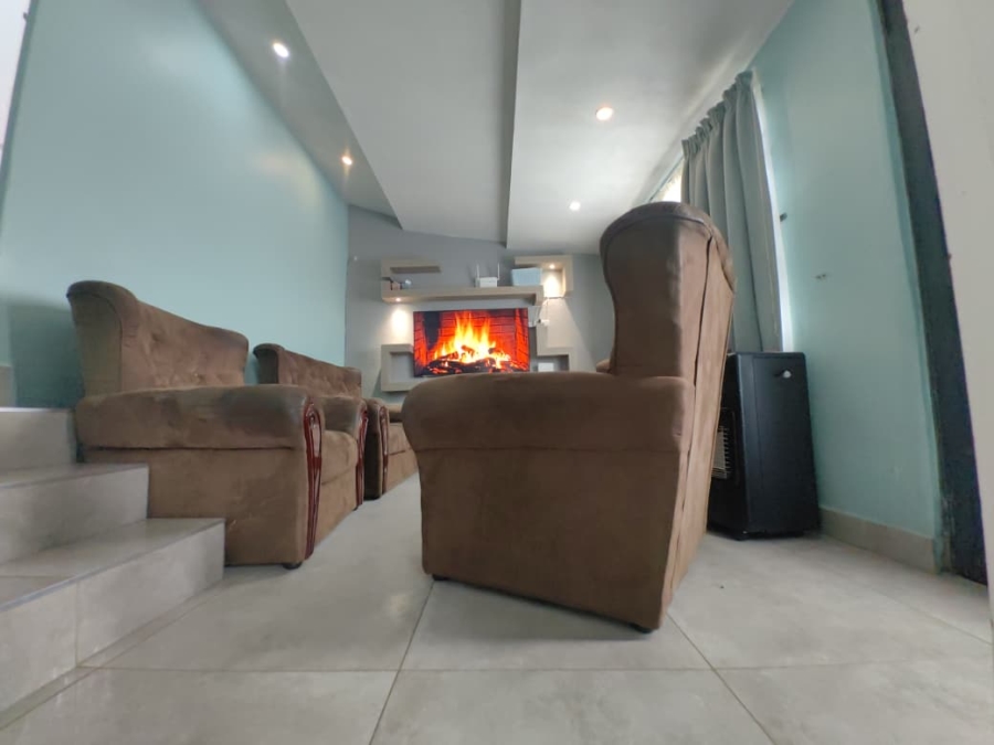 2 Bedroom Property for Sale in Mdantsane Nu 10 Eastern Cape